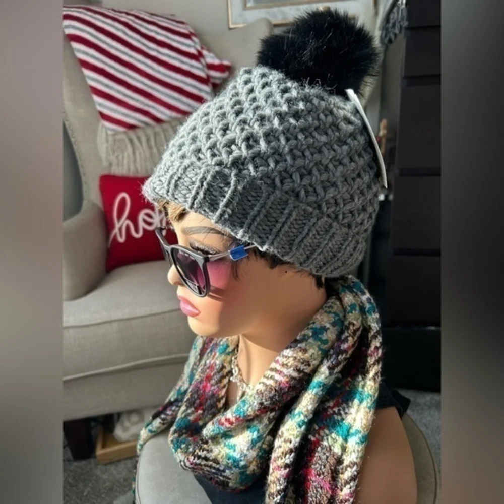 ❄️NWT CAPPELLIFICIO FIORENTINO GRAY WOOL/ALPACA beanie Fur Pom Pom KNIT HAT